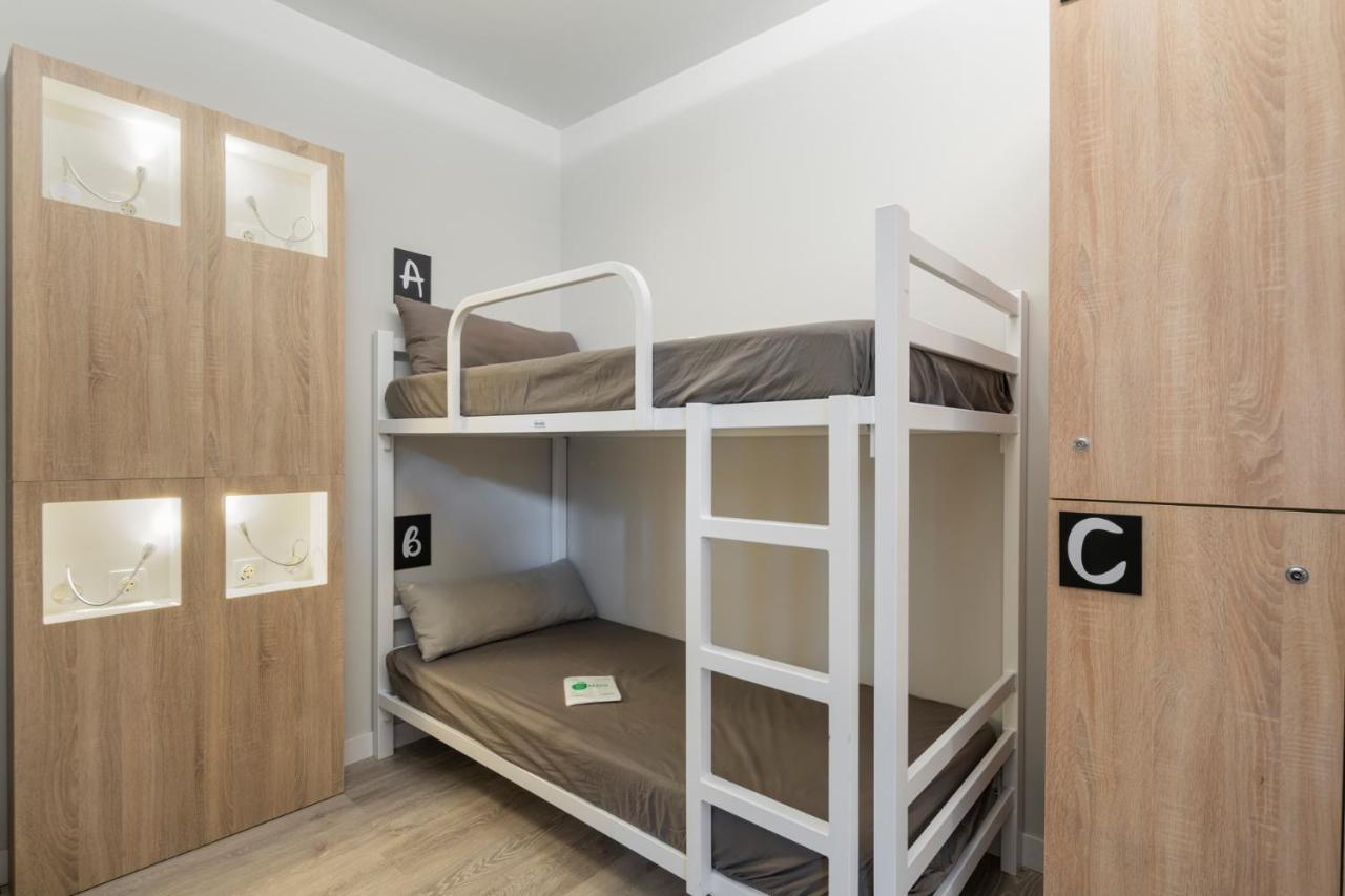 Albergue Alda Pilgrim Ponferrada Exterior photo