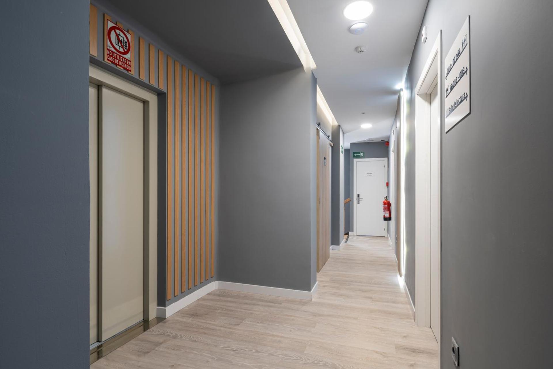 Albergue Alda Pilgrim Ponferrada Exterior photo